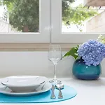 Apartment R&R